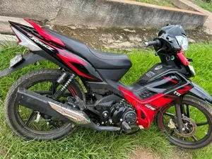 Nouveau TVS Rockz 125 2025 Autre
