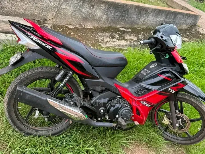Nouveau TVS Rockz 125 2025 Autre