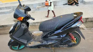 Yamaha Autre 2015 Noir