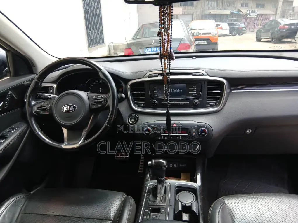 Kia Sorento 2018 Gris