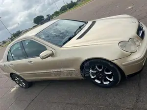 Mercedes-Benz C200 2001 Argenté