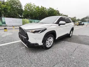 Toyota Corolla Cross LE 2023 Blanc