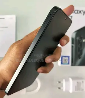 Nouveau Samsung Galaxy A17 5G 128 GB Noir