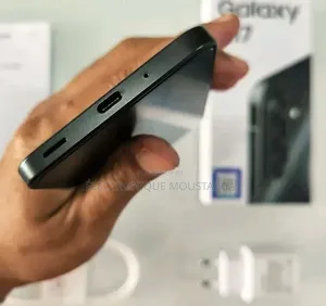 Nouveau Samsung Galaxy A17 5G 128 GB Noir