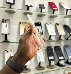 Apple iPhone 13 256 GB Rose