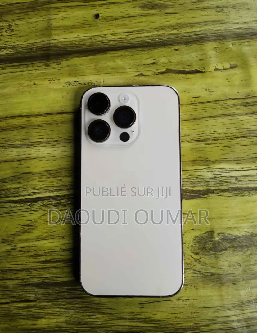 Nouveau Apple iPhone 14 Pro 128 GB Argenté