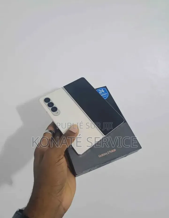 Nouveau Samsung Galaxy Z Fold4 512 GB Autre