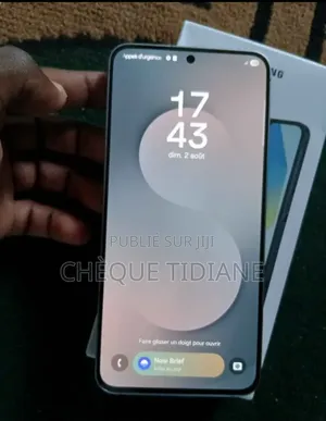 Nouveau Samsung Galaxy S25 FE 256 GB Noir