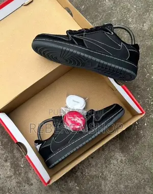 Chaussures Trevis Scott