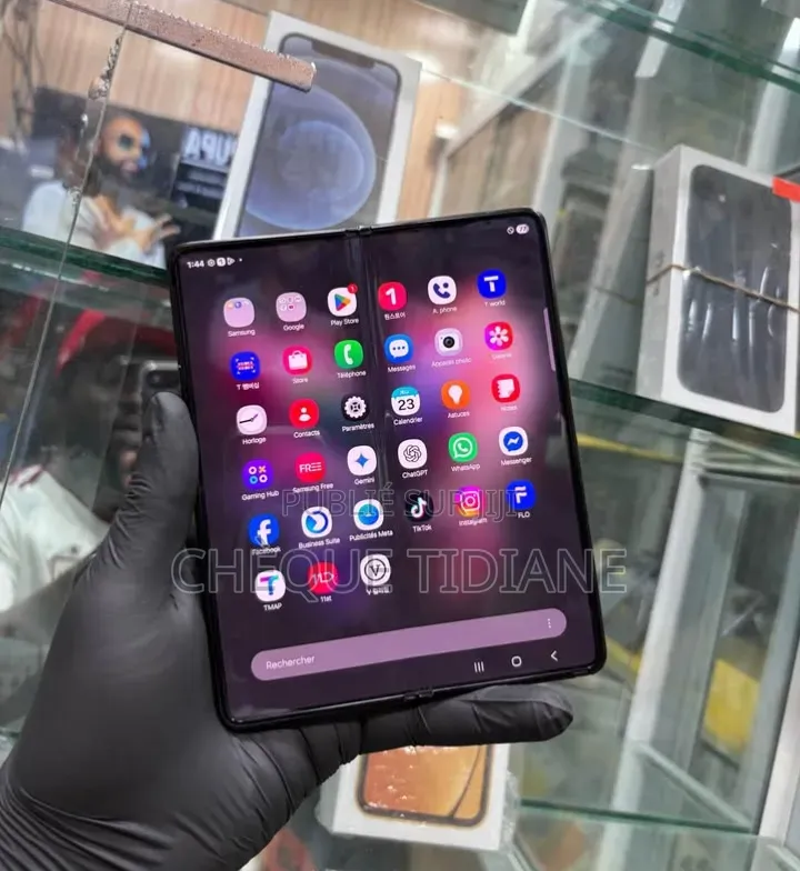 Nouveau Samsung Galaxy Z Fold 3 256 GB Noir