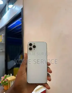 Nouveau Apple iPhone 11 Pro 256 GB Autre