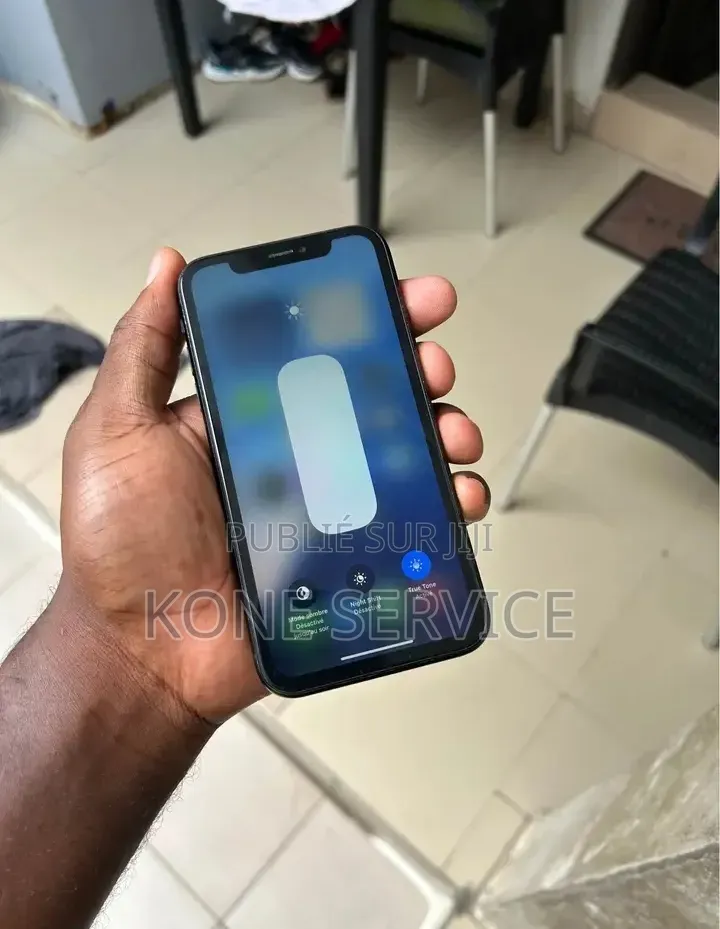 Nouveau Apple iPhone XR 128 GB Autre