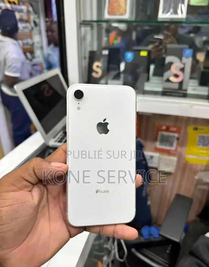 Nouveau Apple iPhone XR 128 GB Autre