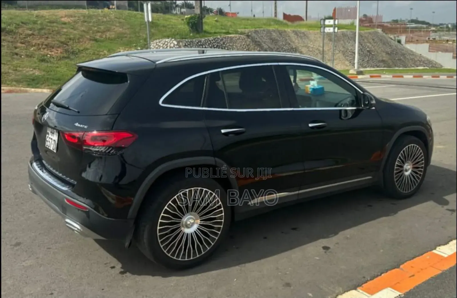 Mercedes-Benz GLA 250 2021 Bleu