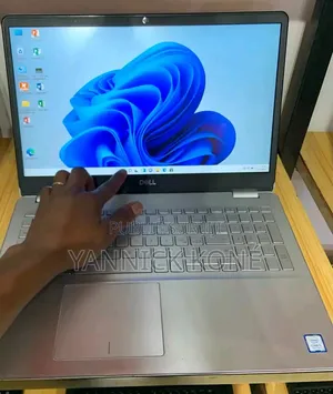 Nouveau HP EliteBook 840 G5 16GB Intel Core i7 HDD 512GB