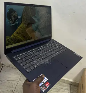 Ordinateur portable Lenovo IdeaPad 1 16GB AMD Ryzen 7 SSD 512GB