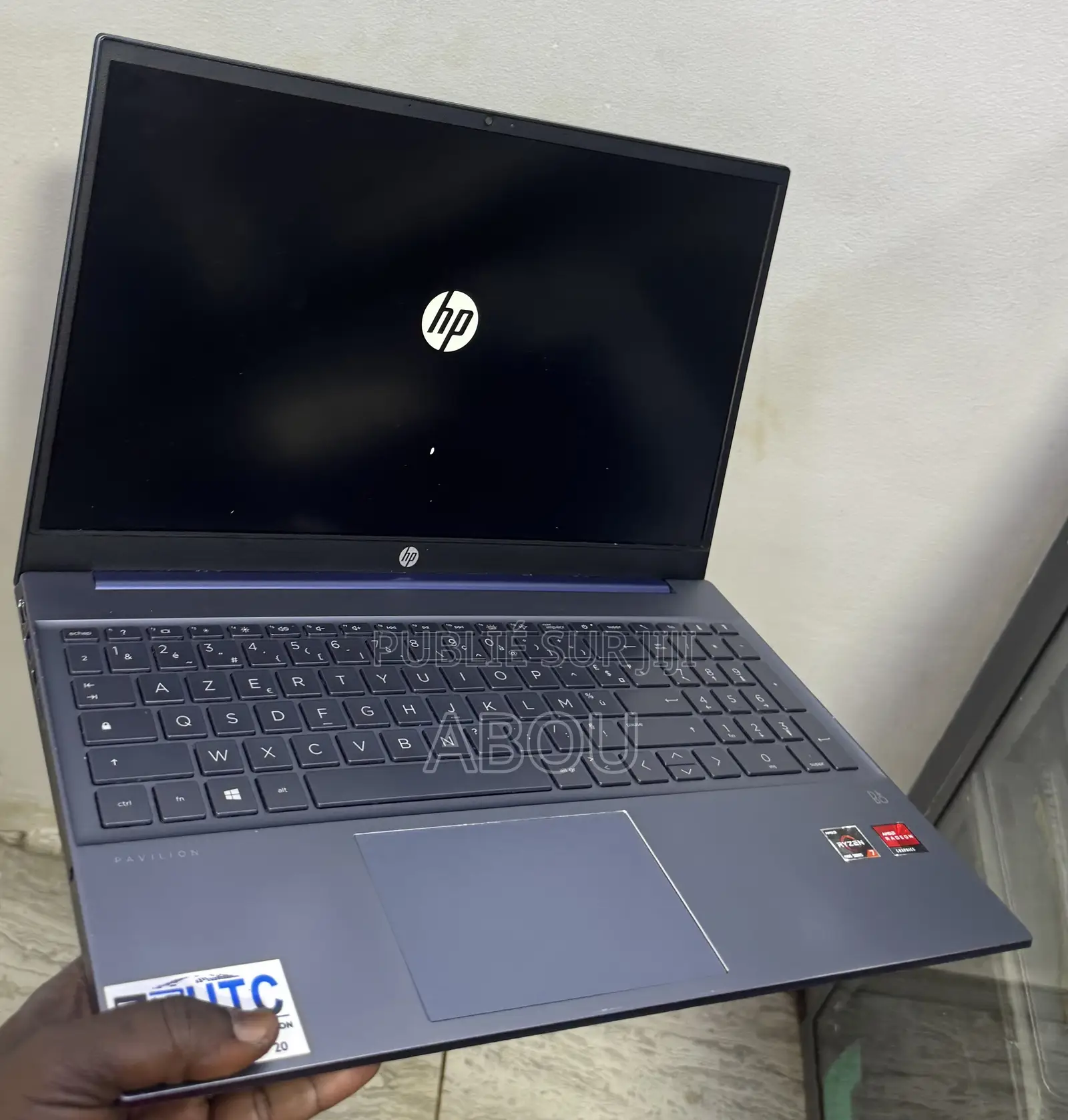 Ordinateur portable HP Pavilion 15 16GB AMD Ryzen 7 SSD 512GB