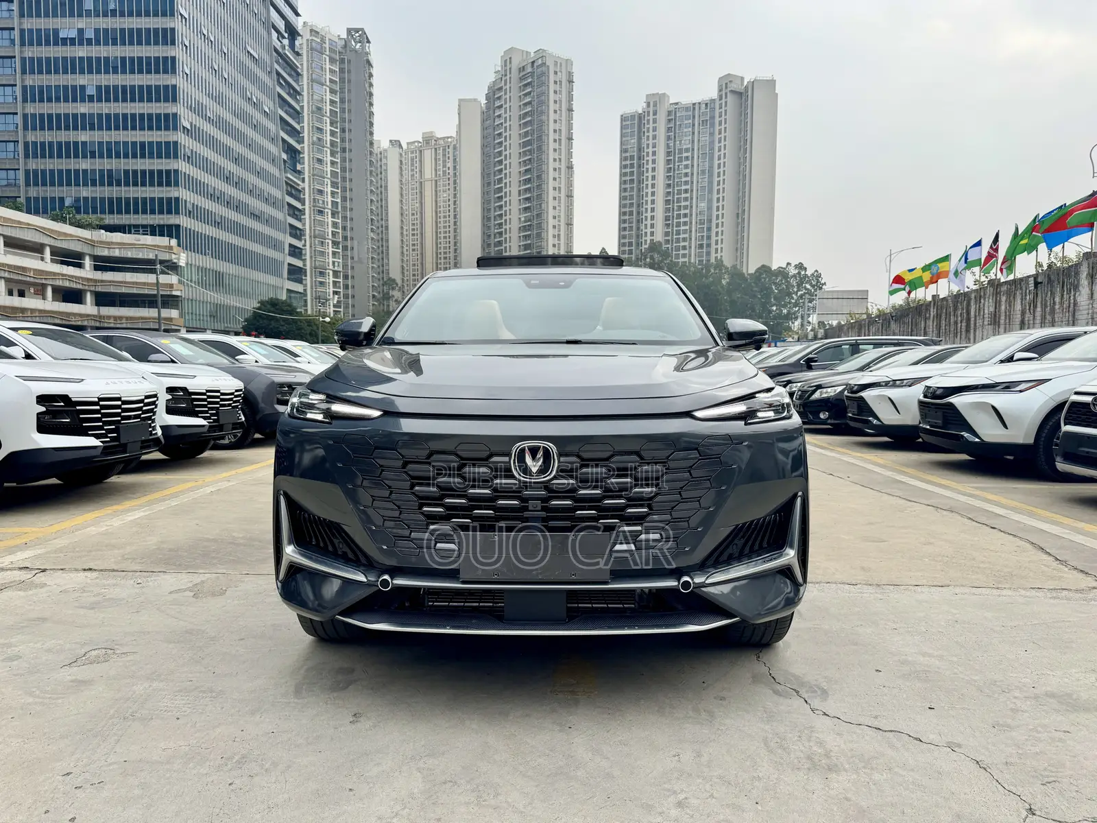 Changan UNI-K 2.0 Petrol FWD 2022 Gris