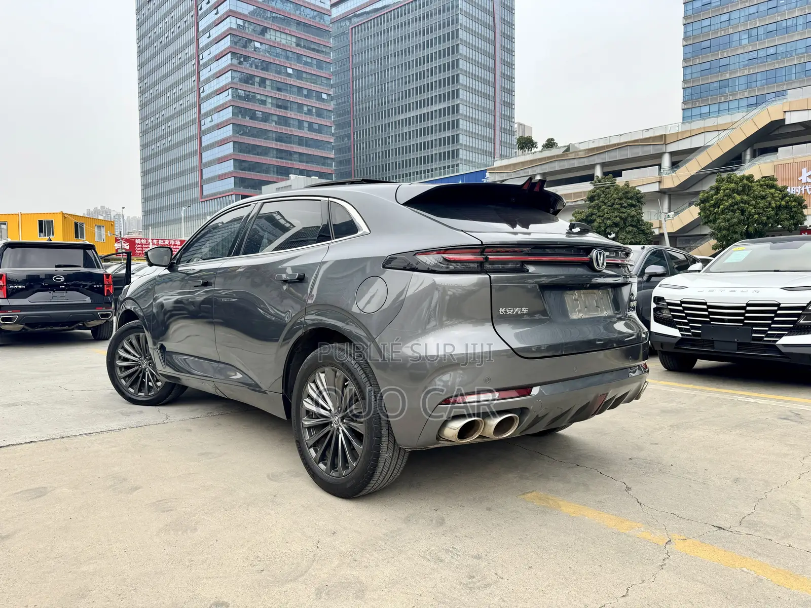 Changan UNI-K 2.0 Petrol FWD 2022 Gris