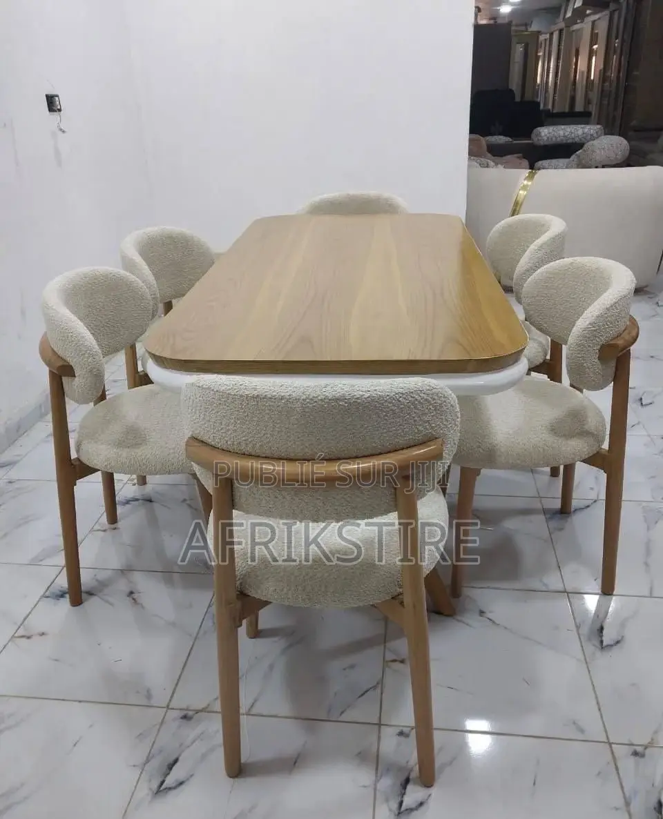 Table À Manger