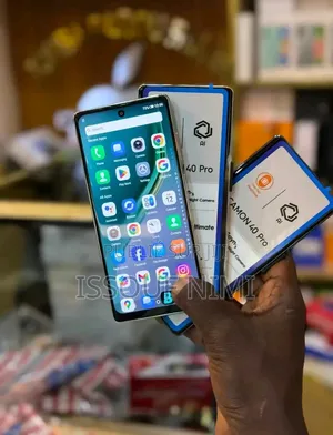 Nouveau Tecno Camon 40 Pro 4G 256 GB Autre
