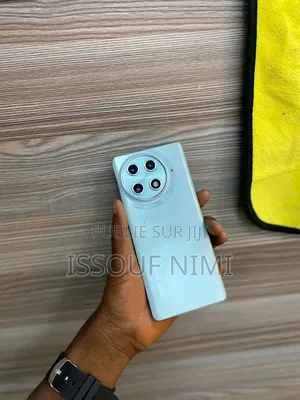 Nouveau Tecno Camon 40 Pro 4G 256 GB Autre
