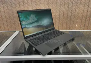 Nouveau Dell Latitude 3550 16GB Intel Core i7 SSD 512GB