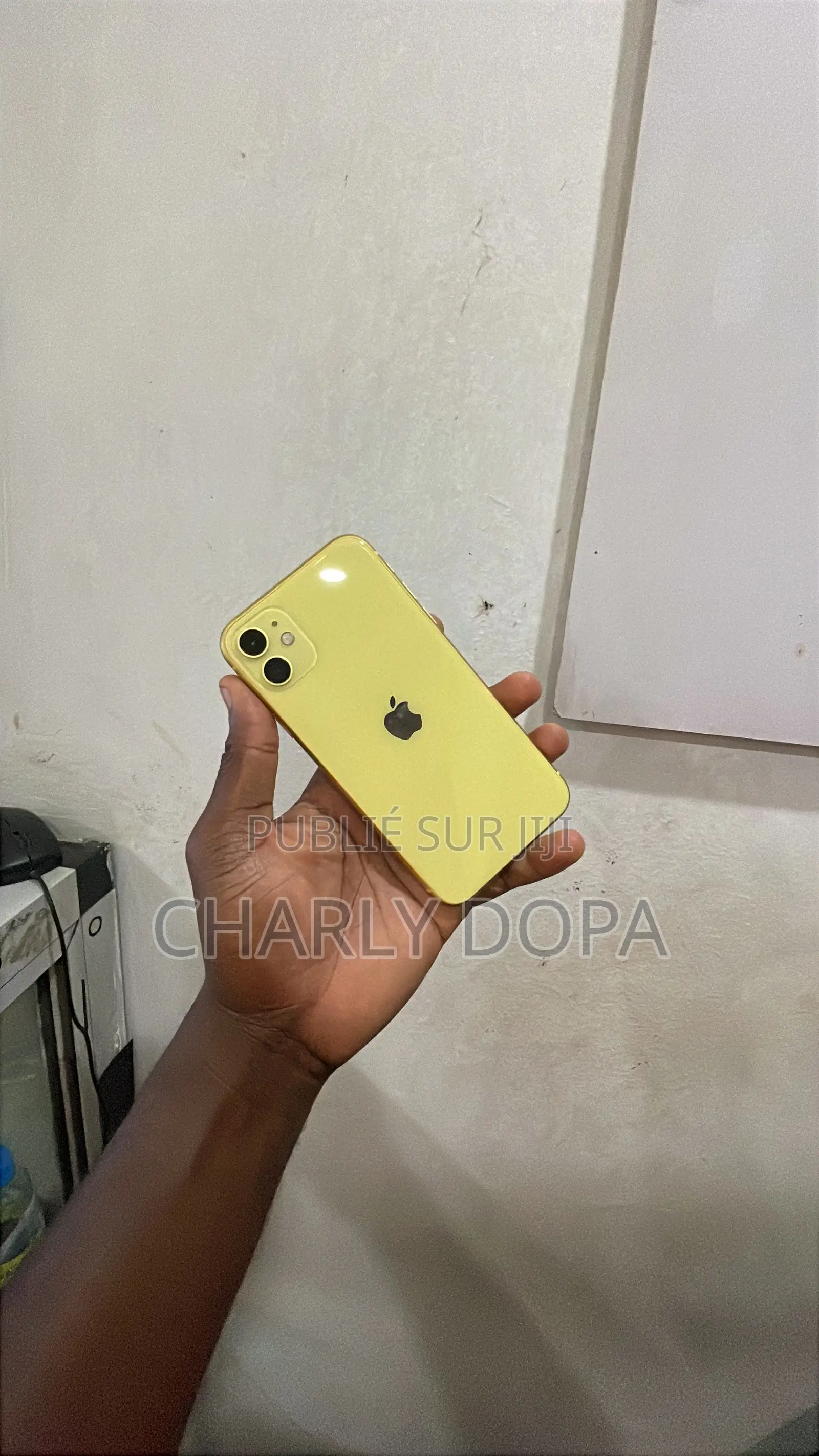 Apple iPhone 11 128 GB Jaune
