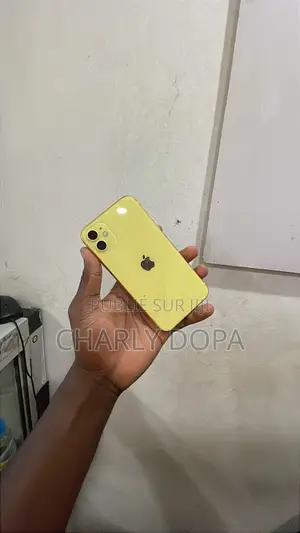 Apple iPhone 11 128 GB Jaune