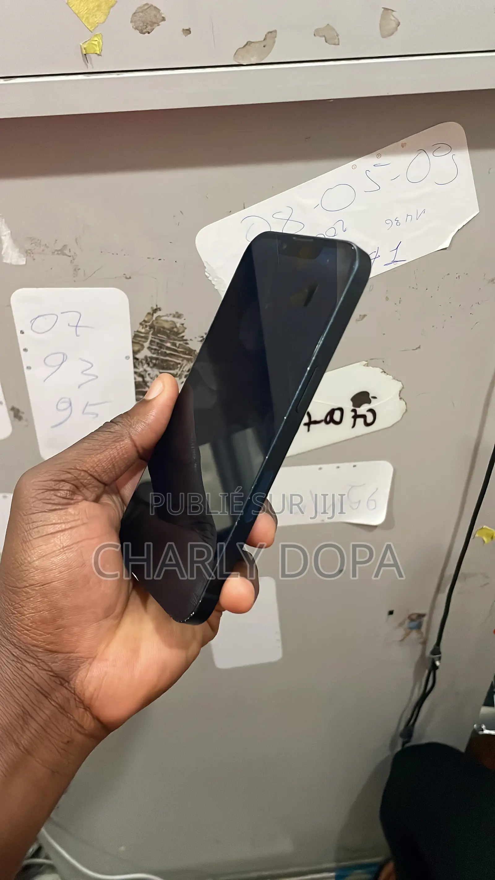 Apple iPhone 13 128 GB Noir