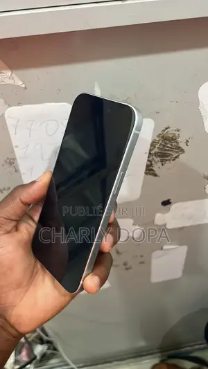 Apple iPhone 15 128 GB Bleu
