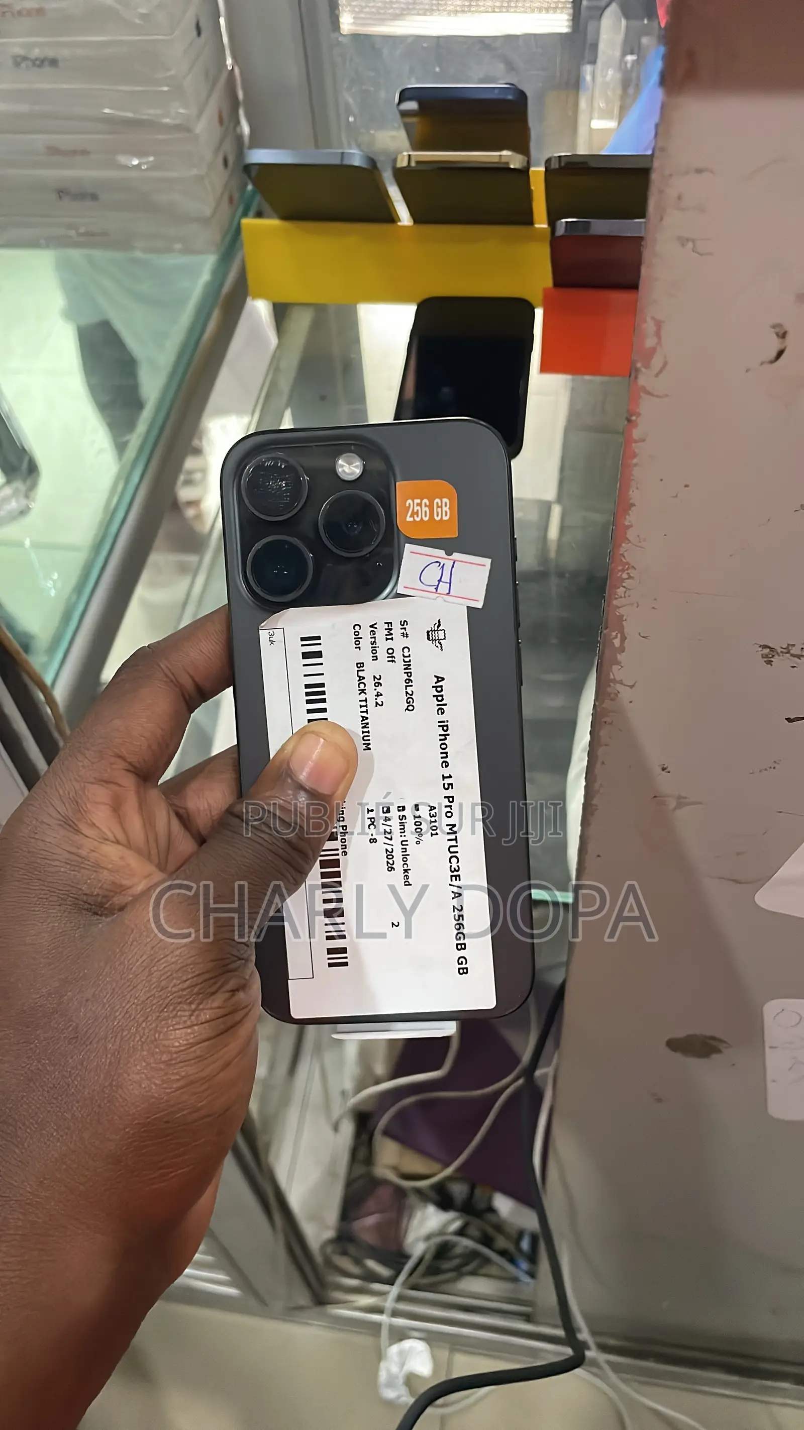 Apple iPhone 15 Pro 256 GB Noir