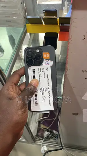 Apple iPhone 15 Pro 256 GB Noir