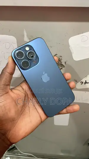 Apple iPhone 15 Pro 128 GB Bleu