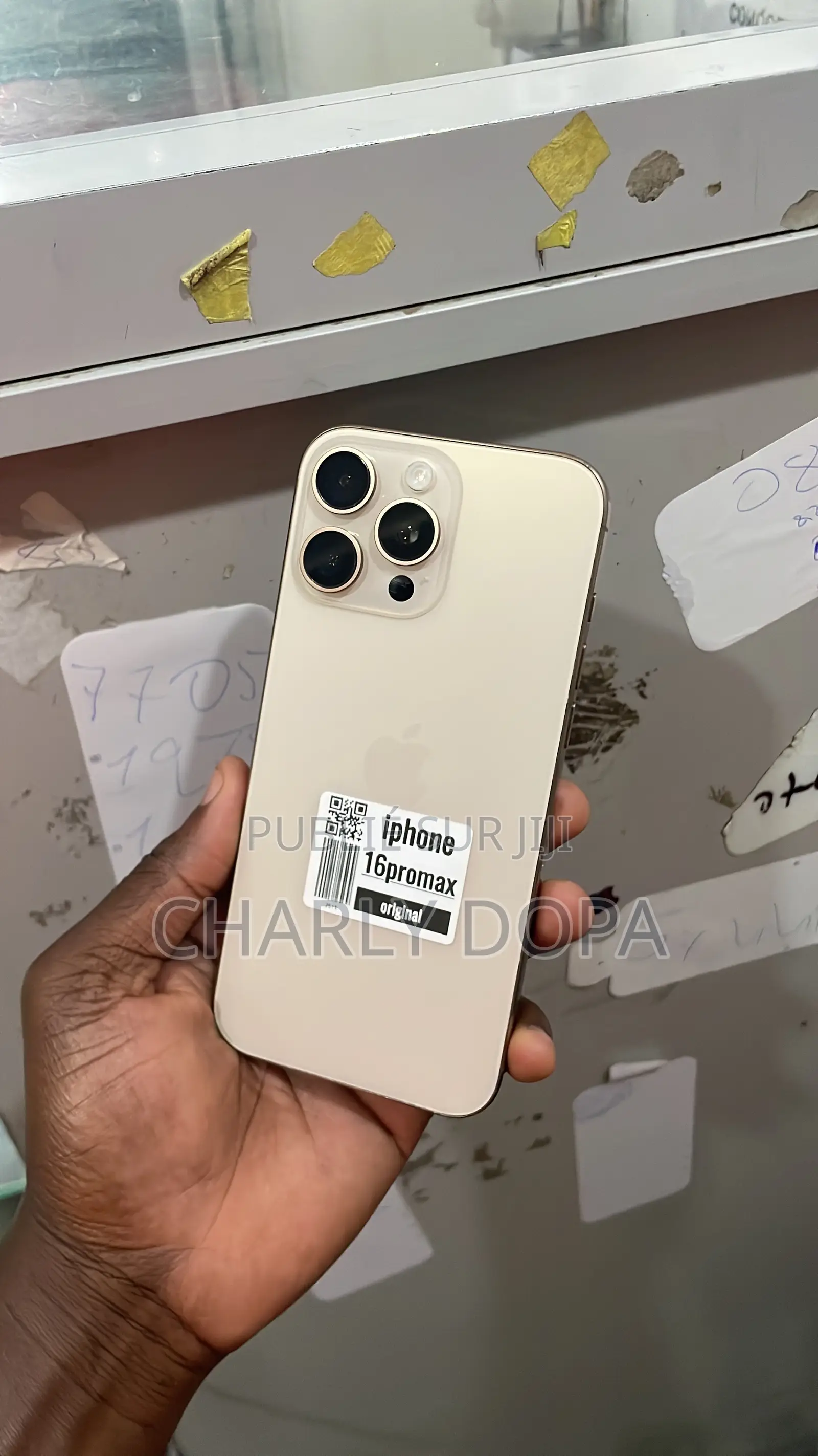 Apple iPhone 16 Pro Max 256 GB Doré
