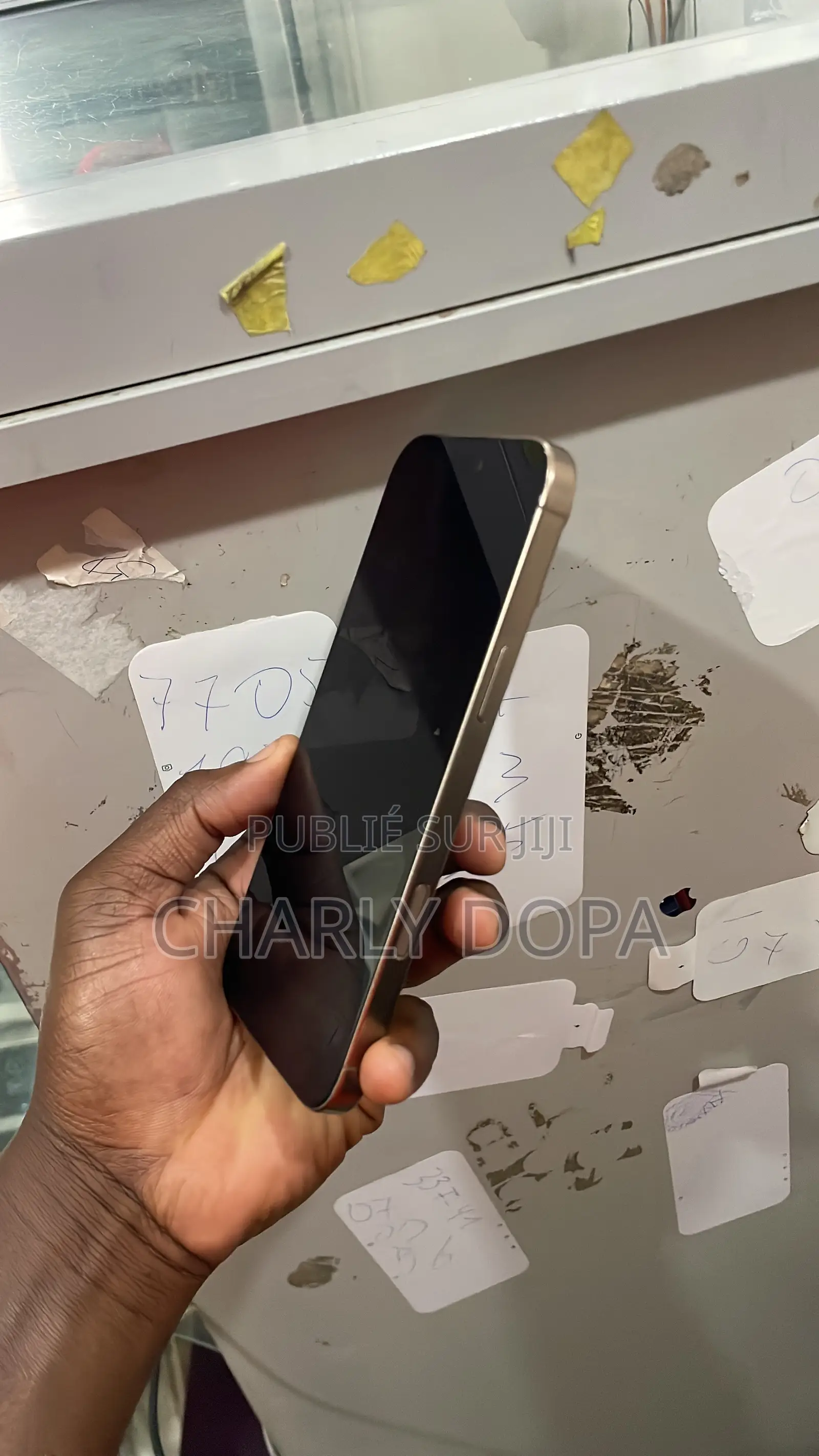 Apple iPhone 16 Pro Max 256 GB Doré