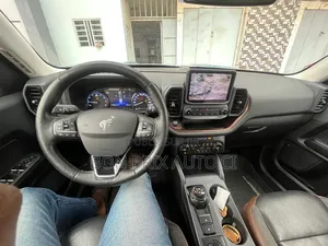 Ford Bronco 2022 Vert