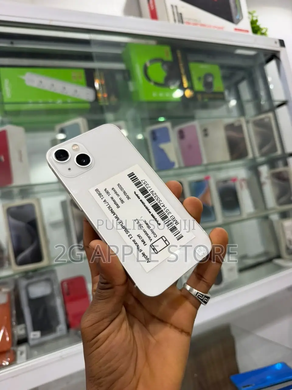 Nouveau Apple iPhone 13 128 GB Doré