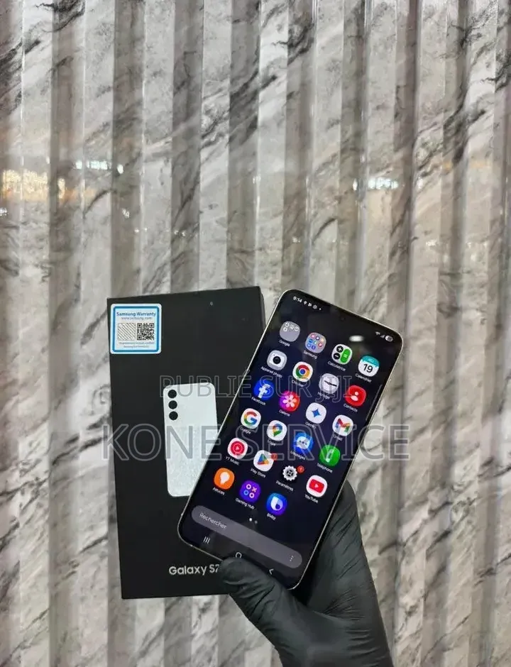 Nouveau Samsung Galaxy S23+ 512 GB Autre