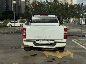 Isuzu D-MAX 2021 Blanc