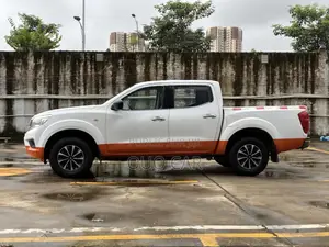 Nissan Navara 2019 Blanc