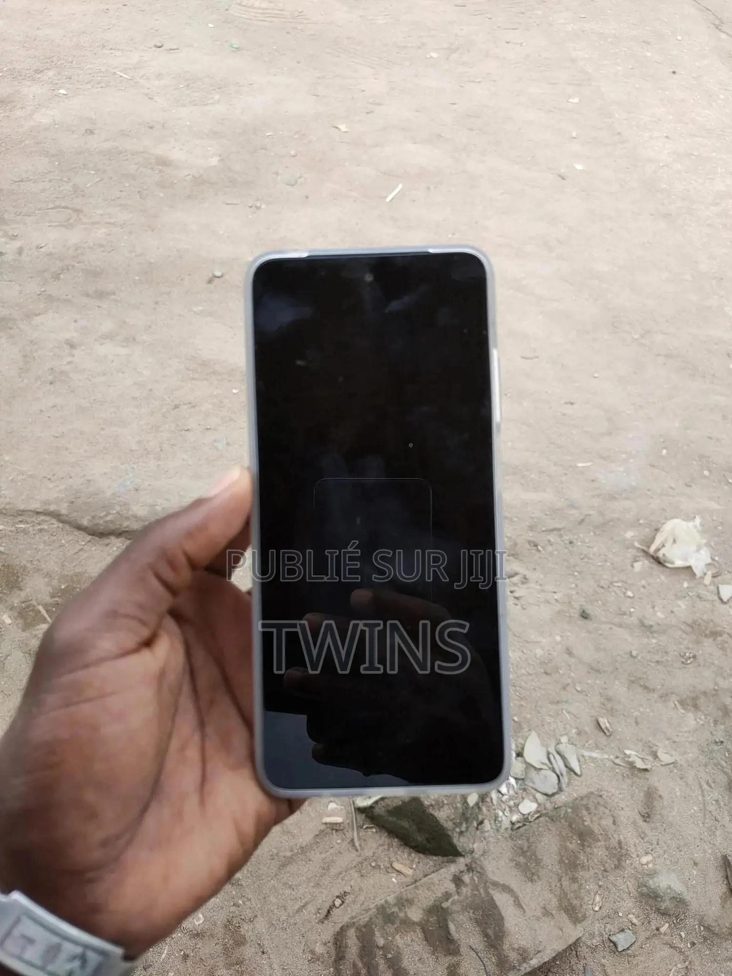 Nouveau Motorola Moto E15 64 GB Gris