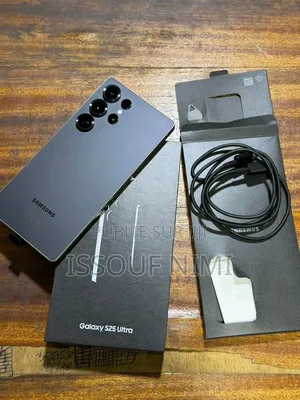 Nouveau Samsung Galaxy S25 Ultra 512 GB Autre