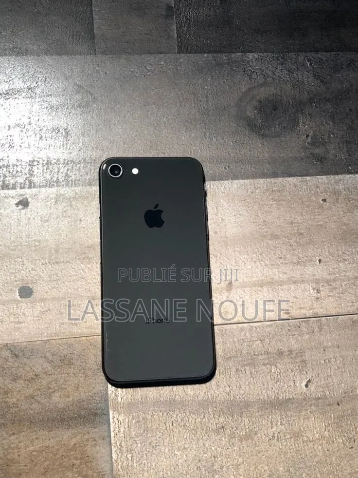 Nouveau Apple iPhone 7 128 GB Noir