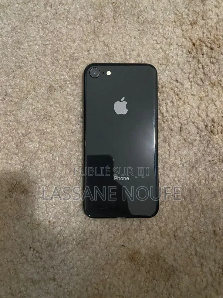Nouveau Apple iPhone 7 128 GB Noir