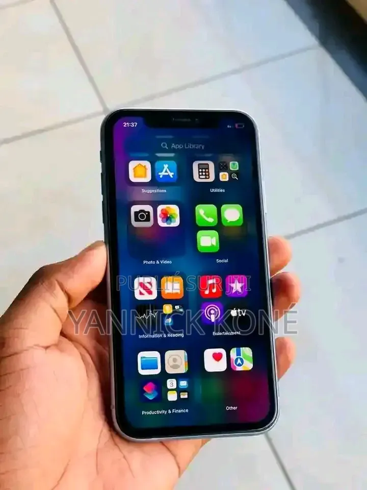 Nouveau Apple iPhone XR 64 GB Bleu