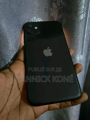 Nouveau Apple iPhone 11 128 GB Noir