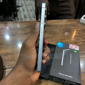 Nouveau Samsung Galaxy S25 Ultra 256 GB Noir