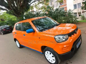 Suzuki S-Presso 2023 Orange