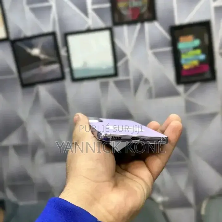 Nouveau Samsung Galaxy S22 5G 256 GB Or rose